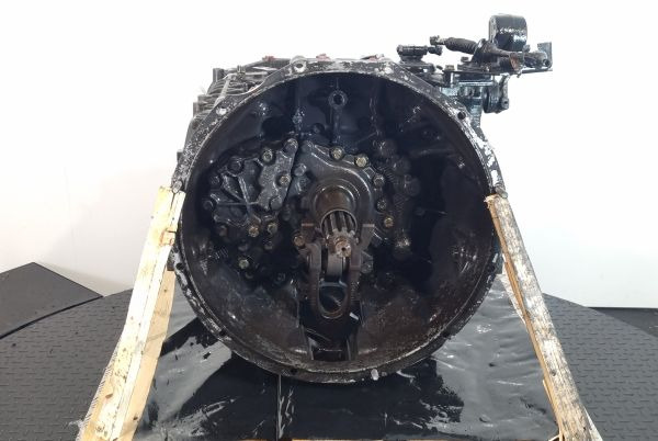 ZF New Ecosplit 16S 2220 TD Gearbox - Sebességváltó: 2 kép. ZF New Ecosplit 16S 2220 TD Gearbox - Sebességváltó: 2 kép.