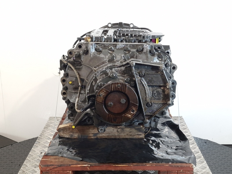 ZF Traxon 12TX2210TD DAF Spec Gearbox - Sebességváltó: 5 kép. ZF Traxon 12TX2210TD DAF Spec Gearbox - Sebességváltó: 5 kép.