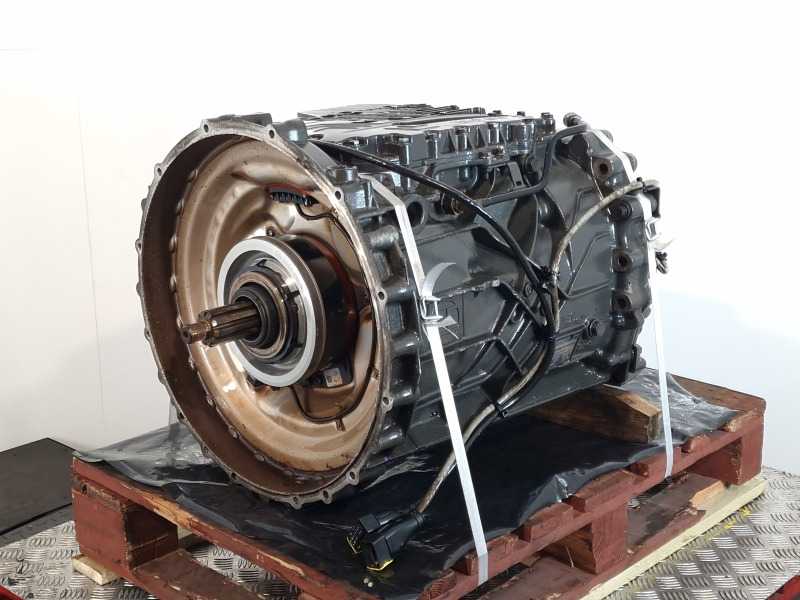ZF Traxon 12TX2210TD DAF Spec Gearbox - Sebességváltó: 1 kép. ZF Traxon 12TX2210TD DAF Spec Gearbox - Sebességváltó: 1 kép.