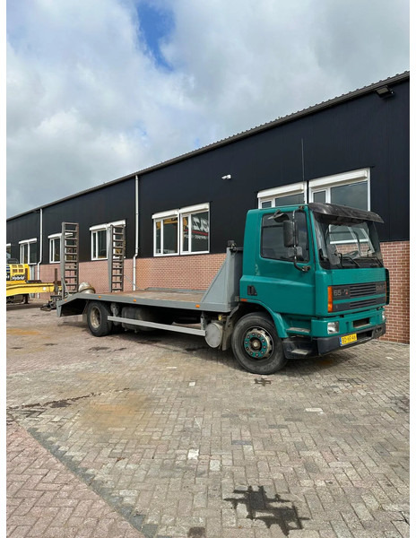 DAF CF 65.220 CF 65.210 - Autószállító teherautó: 2 kép. DAF CF 65.220 CF 65.210 - Autószállító teherautó: 2 kép.