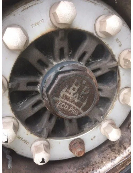 Krone AZ - Pótkocsi cserefelépítményes: 5 kép. Krone AZ - Pótkocsi cserefelépítményes: 5 kép.