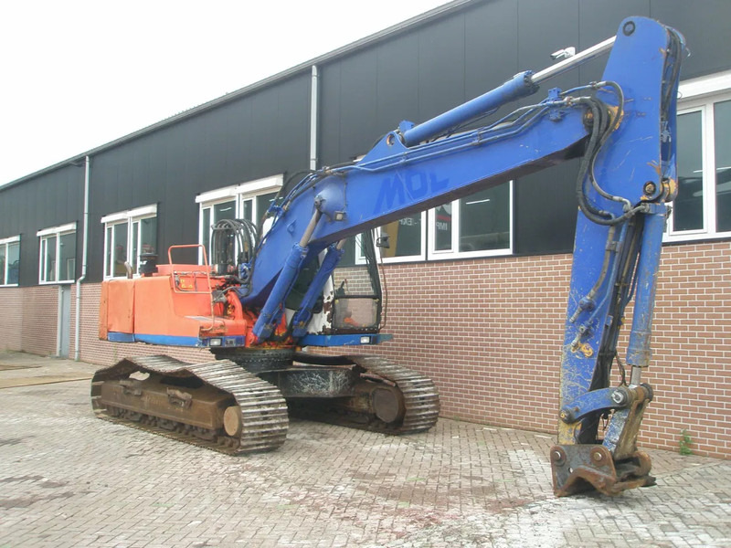 Liebherr R924B - Lánctalpas kotró: 4 kép. Liebherr R924B - Lánctalpas kotró: 4 kép.