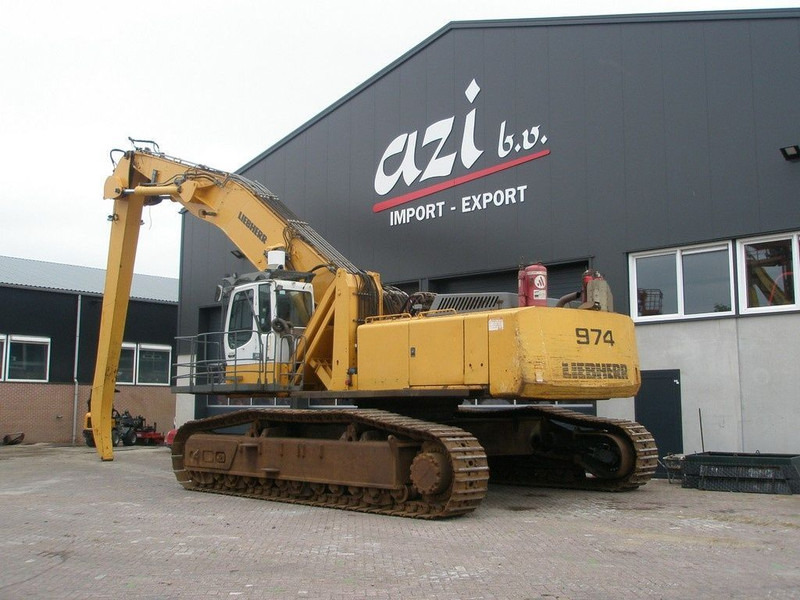 Liebherr R974C - Hulladék kotró: 3 kép. Liebherr R974C - Hulladék kotró: 3 kép.