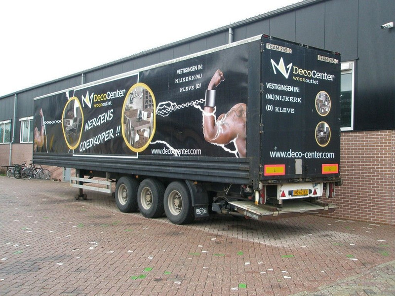 Pacton TXD339 - Félpótkocsi dobozos: 2 kép. Pacton TXD339 - Félpótkocsi dobozos: 2 kép.