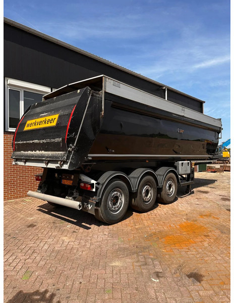 Stas S300CX Aluminium kipper met kleppen - Félpótkocsi billenőplatós: 4 kép. Stas S300CX Aluminium kipper met kleppen - Félpótkocsi billenőplatós: 4 kép.