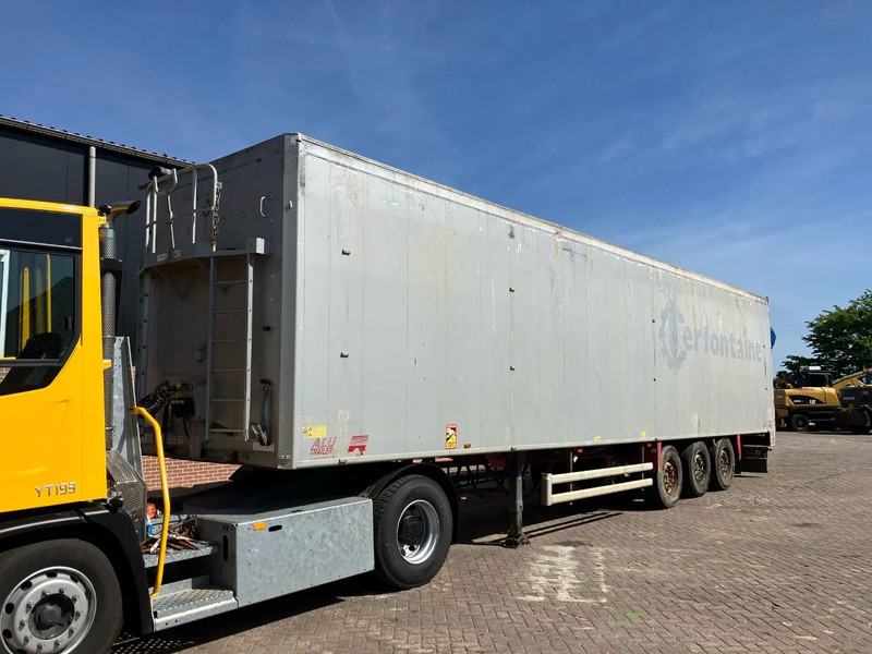 Stas S300ZX - Félpótkocsi öönkihordós: 1 kép. Stas S300ZX - Félpótkocsi öönkihordós: 1 kép.