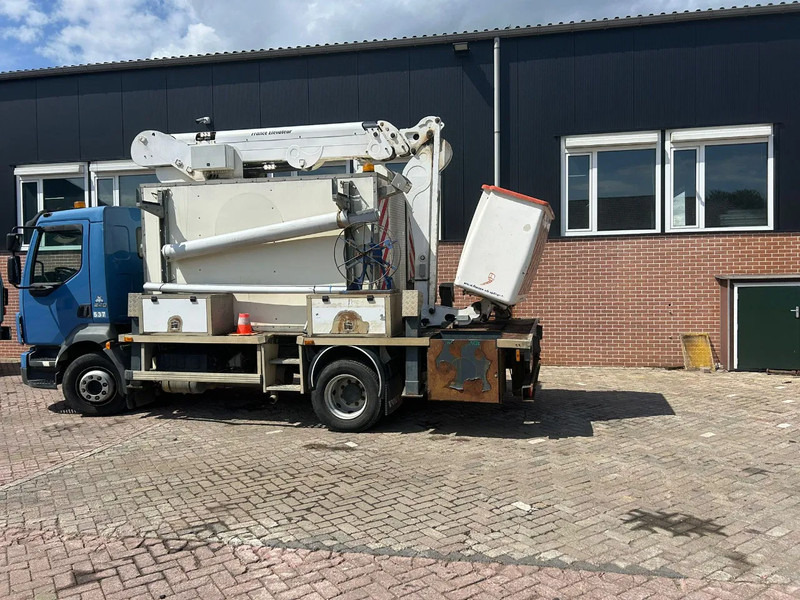 Volvo FL 240 - Teherautó: 4 kép. Volvo FL 240 - Teherautó: 4 kép.