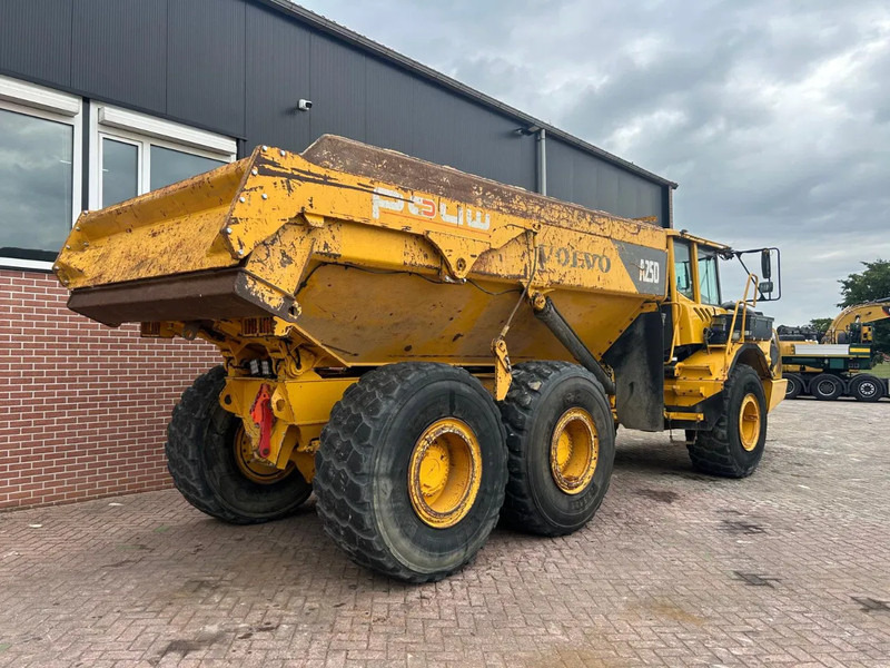 Volvo A25D - Csuklós dömper: 5 kép. Volvo A25D - Csuklós dömper: 5 kép.
