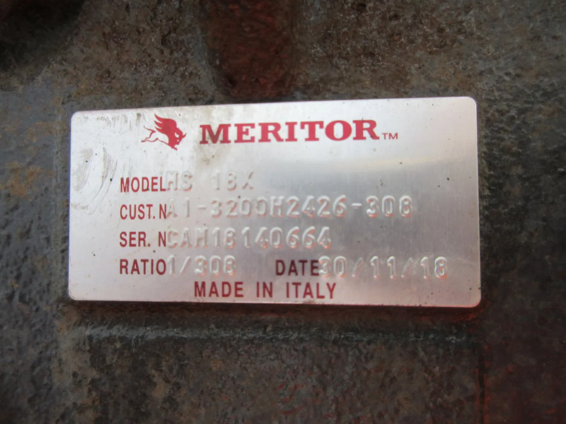 BMC 57RS31231814//0916/F1.3/00336 // RATIO 1/308 MERITOR // MEEASSY40 BMC - Hátsó tengely - Teherautó: 5 kép. BMC 57RS31231814//0916/F1.3/00336 // RATIO 1/308 MERITOR // MEEASSY40 BMC - Hátsó tengely - Teherautó: 5 kép.