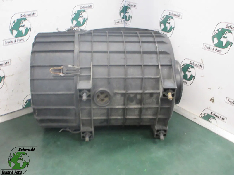 DAF 1789399 LUCHTFILTER DAF CF 400 EURO 6 MODEL 2018 - Légbeszívó rendszer - Teherautó: 1 kép. DAF 1789399 LUCHTFILTER DAF CF 400 EURO 6 MODEL 2018 - Légbeszívó rendszer - Teherautó: 1 kép.