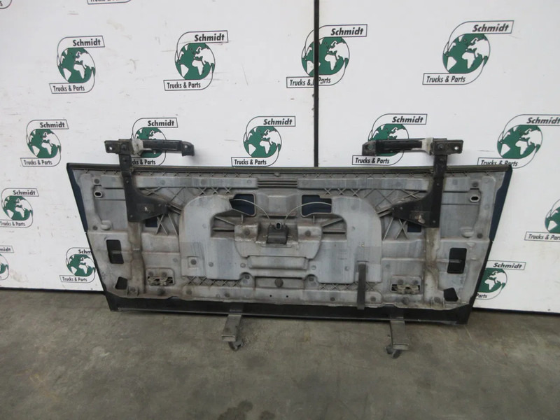 DAF 1956193//2144204//2019586 GRILL DAF CF 440 EURO 6 - Rács - Teherautó: 4 kép. DAF 1956193//2144204//2019586 GRILL DAF CF 440 EURO 6 - Rács - Teherautó: 4 kép.