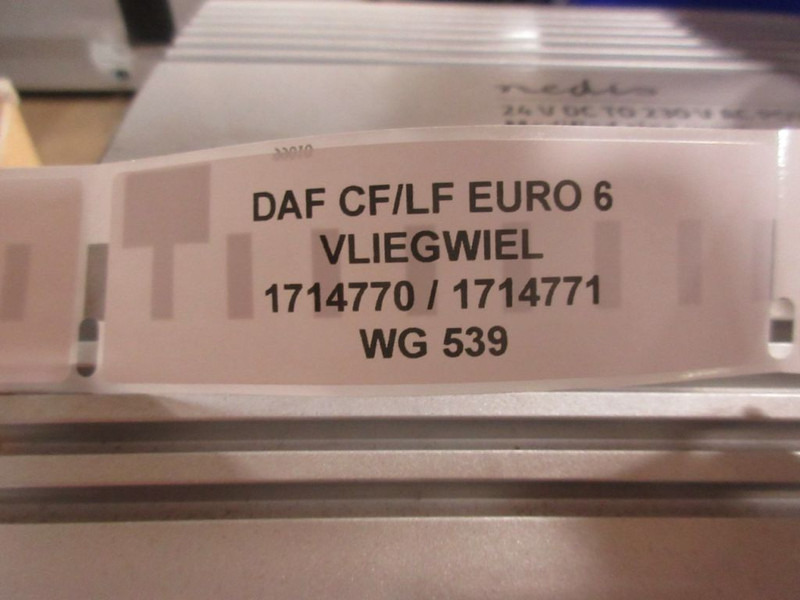 DAF CF/LF 1714770/1714771 VLIEGWIEL EURO 6 - Lendkerék - Teherautó: 3 kép. DAF CF/LF 1714770/1714771 VLIEGWIEL EURO 6 - Lendkerék - Teherautó: 3 kép.