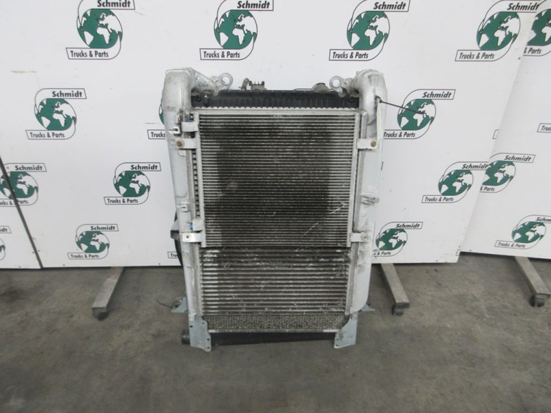 DAF CF RADIATEUR 1627416 / 1685549 / INTERKOELER 1954387 EURO 5 - Radiátor - Teherautó: 4 kép. DAF CF RADIATEUR 1627416 / 1685549 / INTERKOELER 1954387 EURO 5 - Radiátor - Teherautó: 4 kép.