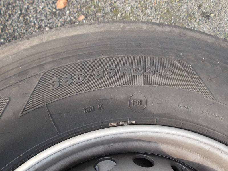 Goodyear 385/55R22.5 // 4 X OPLEGGER BAND MET STAAL WIEL MODEL 2024 - Gumiabroncs - Teherautó: 4 kép. Goodyear 385/55R22.5 // 4 X OPLEGGER BAND MET STAAL WIEL MODEL 2024 - Gumiabroncs - Teherautó: 4 kép.
