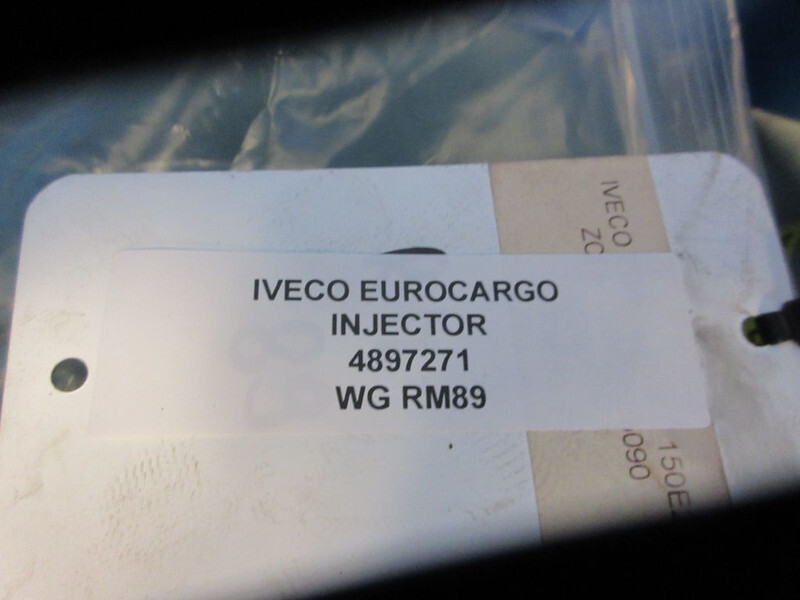 Iveco 4897271 INJECTORS IVECO EUROCARGO EURO 3 - Üzemanyagszűrő - Teherautó: 2 kép. Iveco 4897271 INJECTORS IVECO EUROCARGO EURO 3 - Üzemanyagszűrő - Teherautó: 2 kép.
