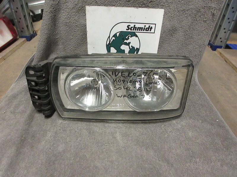 Iveco 504238117 KOPLAMP LINKS IVECO STRALIS MODEL EURO 5 NIEUWE EN GEBRUIKT - Fényszóró - Teherautó: 2 kép. Iveco 504238117 KOPLAMP LINKS IVECO STRALIS MODEL EURO 5 NIEUWE EN GEBRUIKT - Fényszóró - Teherautó: 2 kép.