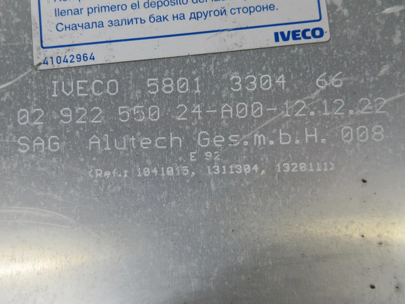 Iveco 5801330466 // 550 LITER IVECO S WAY MODEL 2023 - Üzemanyag tartály - Teherautó: 5 kép. Iveco 5801330466 // 550 LITER IVECO S WAY MODEL 2023 - Üzemanyag tartály - Teherautó: 5 kép.