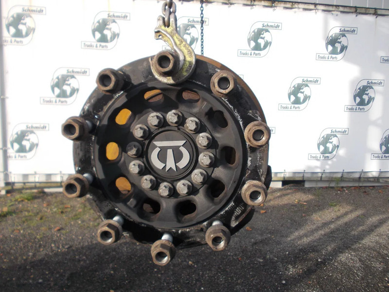 Krone DOKTX2 09010 434H1 240 1300 00 KRONE AS MODEL 2024 - Tengely és alkatrészek - Teherautó: 2 kép. Krone DOKTX2 09010 434H1 240 1300 00 KRONE AS MODEL 2024 - Tengely és alkatrészek - Teherautó: 2 kép.