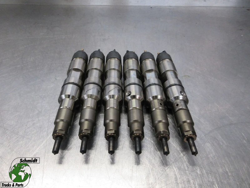 MAN 51.10100-6115 INJECTOR MAN TGM 18.290 EURO 6 MODEL 2018 - Üzemanyagszűrő - Teherautó: 1 kép. MAN 51.10100-6115 INJECTOR MAN TGM 18.290 EURO 6 MODEL 2018 - Üzemanyagszűrő - Teherautó: 1 kép.