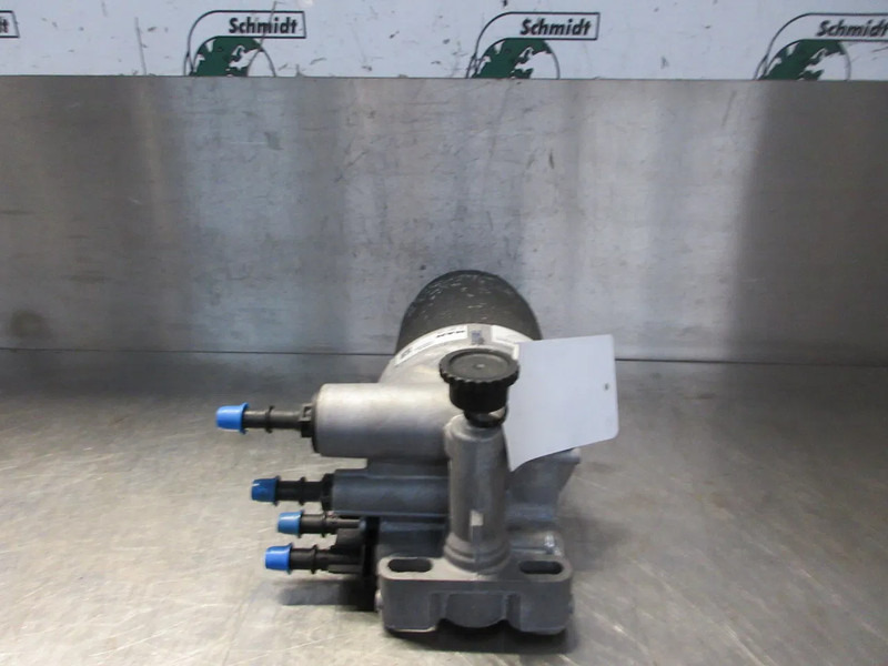 MAN 81.12501-7434 DIESELFILLTER TGM 18.250 EURO 6 MODEL 2024 - Üzemanyagszűrő - Teherautó: 2 kép. MAN 81.12501-7434 DIESELFILLTER TGM 18.250 EURO 6 MODEL 2024 - Üzemanyagszűrő - Teherautó: 2 kép.