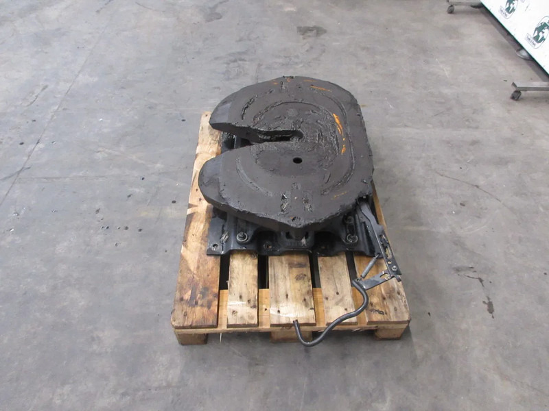 MAN 81.42710-6308 // 42KO-150-Z9 // 81.42715-0037 81.42710-6308 // 42KO-150-Z9 // 81.42715-0037 MAN 18.520 TGX MODEL 2024 - Nyereg - Teherautó: 5 kép. MAN 81.42710-6308 // 42KO-150-Z9 // 81.42715-0037 81.42710-6308 // 42KO-150-Z9 // 81.42715-0037 MAN 18.520 TGX MODEL 2024 - Nyereg - Teherautó: 5 kép.