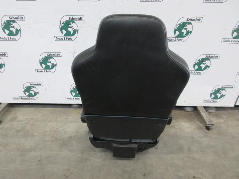 MAN 81.62307-6531//81.62307-6529//81.62307-6562//81.62307-6558 STOELEN SET - Ülés - Teherautó: 4 kép. MAN 81.62307-6531//81.62307-6529//81.62307-6562//81.62307-6558 STOELEN SET - Ülés - Teherautó: 4 kép.