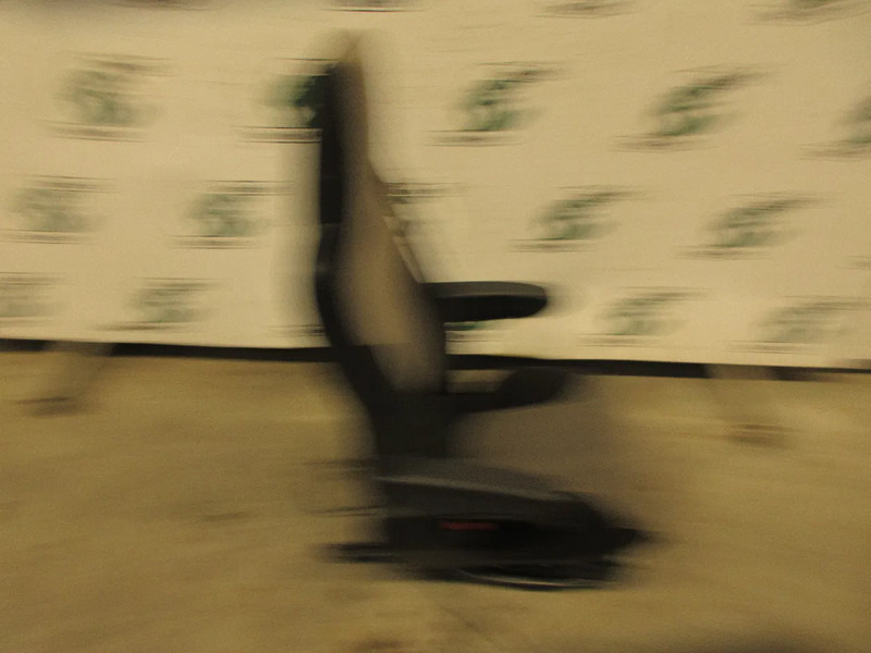 MAN 81.62307-6623 // 81.62307-6621 // 81.62307-6622 // 81.62307-6740 MAN TGX 2021 - Ülés - Teherautó: 5 kép. MAN 81.62307-6623 // 81.62307-6621 // 81.62307-6622 // 81.62307-6740 MAN TGX 2021 - Ülés - Teherautó: 5 kép.