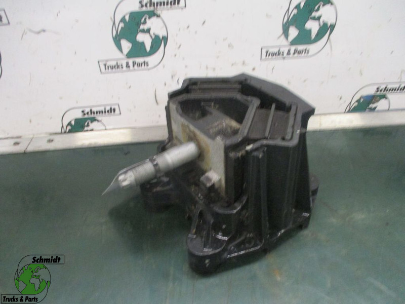 MAN 81.96210-0601 motor steun TGS nieuwe - Keret/ Alváz - Teherautó: 1 kép. MAN 81.96210-0601 motor steun TGS nieuwe - Keret/ Alváz - Teherautó: 1 kép.