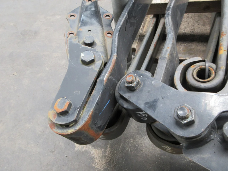 MAN 85-43402-6050 BLADVEER 4,7 TON'S MAN TGL EURO 6 - Acélrugó - Teherautó: 4 kép. MAN 85-43402-6050 BLADVEER 4,7 TON'S MAN TGL EURO 6 - Acélrugó - Teherautó: 4 kép.