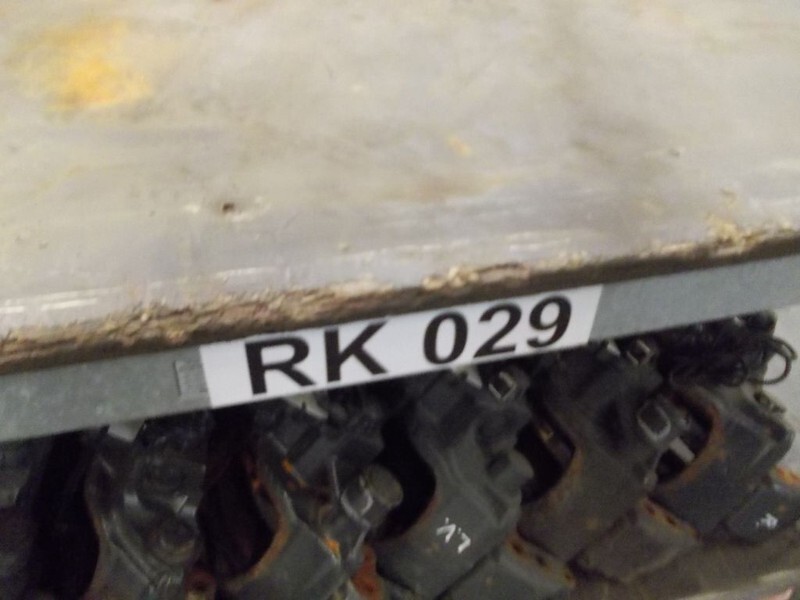 MAN TGL 81.50804-6692 REMKLAUW LA/RV EURO 6 - Féknyereg - Teherautó: 4 kép. MAN TGL 81.50804-6692 REMKLAUW LA/RV EURO 6 - Féknyereg - Teherautó: 4 kép.
