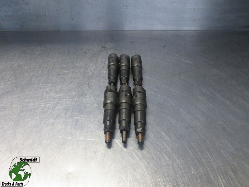 Mercedes-Benz A 006 017 57 21 INJECTORS MERCEDES BENZ 1843 OM 457LA EURO 5 - Üzemanyagszűrő - Teherautó: 1 kép. Mercedes-Benz A 006 017 57 21 INJECTORS MERCEDES BENZ 1843 OM 457LA EURO 5 - Üzemanyagszűrő - Teherautó: 1 kép.
