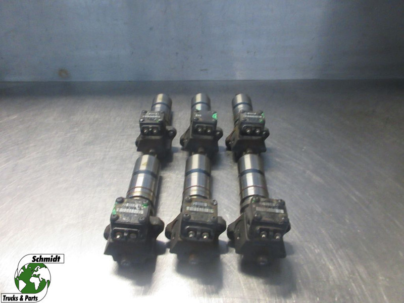Mercedes-Benz A 028 074 89 02 INJECTOR AXOS OM 457LA EURO 5 EEV - Üzemanyagszűrő - Teherautó: 1 kép. Mercedes-Benz A 028 074 89 02 INJECTOR AXOS OM 457LA EURO 5 EEV - Üzemanyagszűrő - Teherautó: 1 kép.