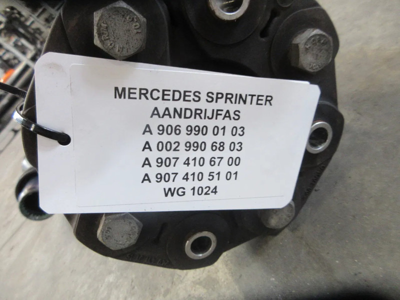 Mercedes-Benz A 906 900 01 03 // A 002 990 68 03 // A 907 410 67 00 // A 907 410 51 01 AANDRIJFAS - Féltengely - Teherautó: 5 kép. Mercedes-Benz A 906 900 01 03 // A 002 990 68 03 // A 907 410 67 00 // A 907 410 51 01 AANDRIJFAS - Féltengely - Teherautó: 5 kép.