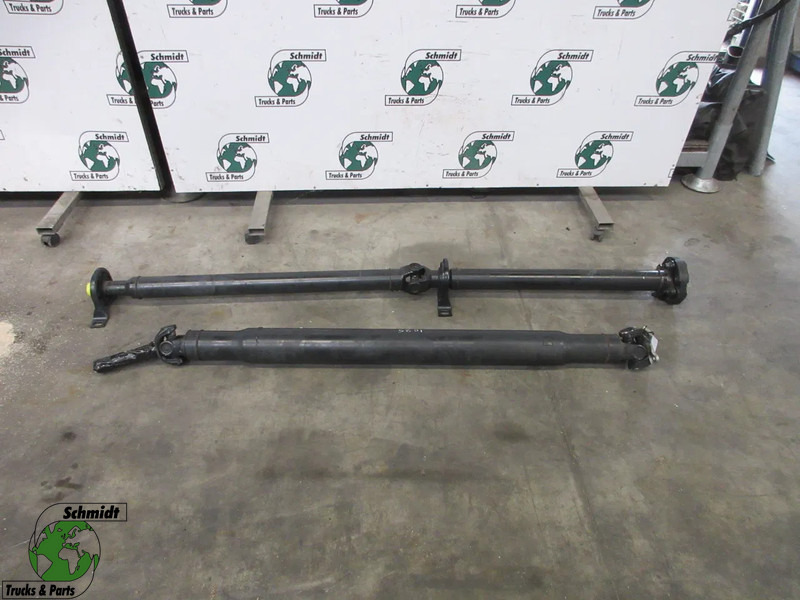 Mercedes-Benz A 907 410 69 01 // A 907 410 71 00 // A 906 990 01 03 // A 002 992 68 03 // AANDIJFAS - Féltengely - Teherautó: 1 kép. Mercedes-Benz A 907 410 69 01 // A 907 410 71 00 // A 906 990 01 03 // A 002 992 68 03 // AANDIJFAS - Féltengely - Teherautó: 1 kép.