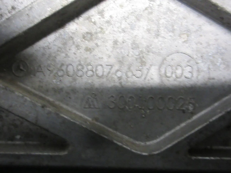 Mercedes-Benz A 960 880 76 65 MERCEDES BENZ 1845 EURO 6 LINKS - Keret/ Alváz - Teherautó: 5 kép. Mercedes-Benz A 960 880 76 65 MERCEDES BENZ 1845 EURO 6 LINKS - Keret/ Alváz - Teherautó: 5 kép.