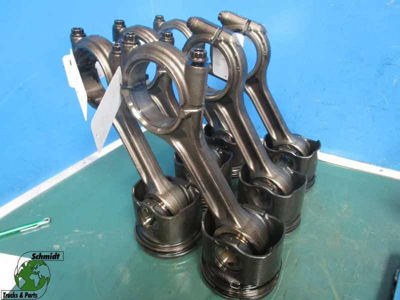 Mercedes-Benz Mercedes Benz A 471 030 02 20 / A 471 030 28 17 Drijfstangen / Zuigers - Motor és alkatrészek - Teherautó: 1 kép. Mercedes-Benz Mercedes Benz A 471 030 02 20 / A 471 030 28 17 Drijfstangen / Zuigers - Motor és alkatrészek - Teherautó: 1 kép.
