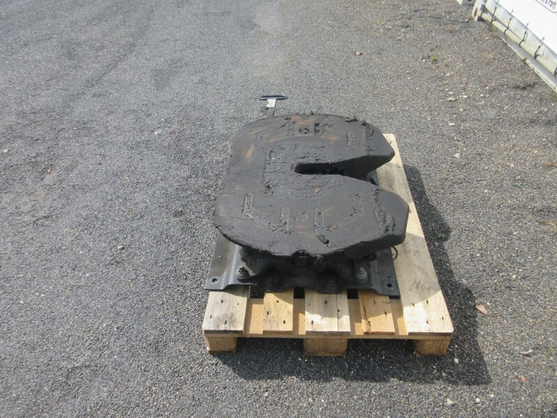 SAF 81.42710-6317 G 50-X SK-S 36 20 81.42710-6317 G 50-X SK-S 36 20 SAF HOLLAND MAN 18.510 2022 - Nyereg - Teherautó: 3 kép. SAF 81.42710-6317 G 50-X SK-S 36 20 81.42710-6317 G 50-X SK-S 36 20 SAF HOLLAND MAN 18.510 2022 - Nyereg - Teherautó: 3 kép.