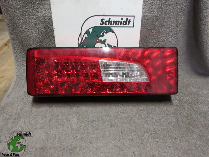 Scania 2241860 LED ACHTERLAMP SCANIA MODEL 2020 LINKS - Hátsó lámpa - Teherautó: 1 kép. Scania 2241860 LED ACHTERLAMP SCANIA MODEL 2020 LINKS - Hátsó lámpa - Teherautó: 1 kép.