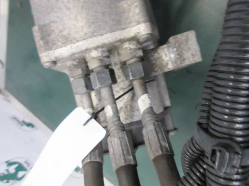 Scania 2786167 // 2420897 // 573068 STUURPOMP SCANIA P410 NGS MODEL 2022 - Szervószivattyú - Teherautó: 5 kép. Scania 2786167 // 2420897 // 573068 STUURPOMP SCANIA P410 NGS MODEL 2022 - Szervószivattyú - Teherautó: 5 kép.