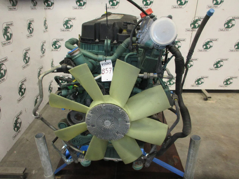 Volvo 22649057 // 21741456 // 85008113 // 85002113 VOLVO FM 450 EURO 6 MODEL 2018 - Motor - Teherautó: 2 kép. Volvo 22649057 // 21741456 // 85008113 // 85002113 VOLVO FM 450 EURO 6 MODEL 2018 - Motor - Teherautó: 2 kép.