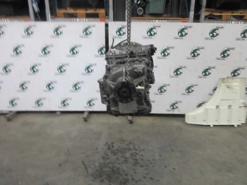 Volvo 60150906 AT2612F TRANSMISSIE VOLVO FM 330 NIEUWE MODEL 2023 - Sebességváltó - Teherautó: 4 kép. Volvo 60150906 AT2612F TRANSMISSIE VOLVO FM 330 NIEUWE MODEL 2023 - Sebességváltó - Teherautó: 4 kép.