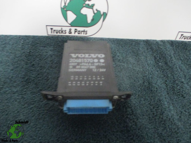 Volvo FH 20481570 ECU CONTROL UNIT - Elektromos rendszer - Teherautó: 1 kép. Volvo FH 20481570 ECU CONTROL UNIT - Elektromos rendszer - Teherautó: 1 kép.