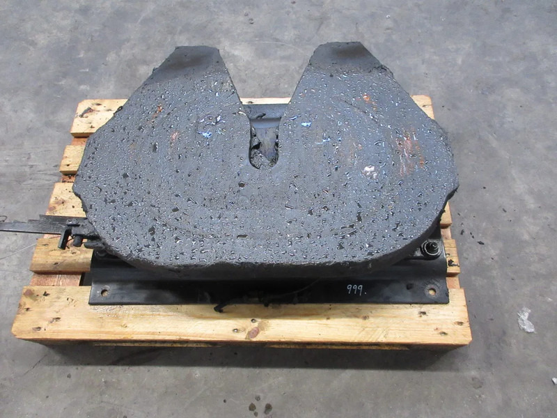 Jost G50-X 37C D 152 U 20 G50-X 37C D 152 U 20 MAN 18.460 EURO 6 MODEL 2020 - Nyereg - Teherautó: 3 kép. Jost G50-X 37C D 152 U 20 G50-X 37C D 152 U 20 MAN 18.460 EURO 6 MODEL 2020 - Nyereg - Teherautó: 3 kép.