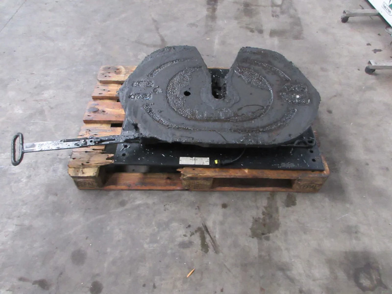 Jost JSK 42 MK 26 DRCL MAN 18.420 SCHOTEL MODEL 2020 JSK 42 MK 26 DRCL MAN 18.420 SCHOTEL MODEL 2020 - Nyereg - Teherautó: 3 kép. Jost JSK 42 MK 26 DRCL MAN 18.420 SCHOTEL MODEL 2020 JSK 42 MK 26 DRCL MAN 18.420 SCHOTEL MODEL 2020 - Nyereg - Teherautó: 3 kép.