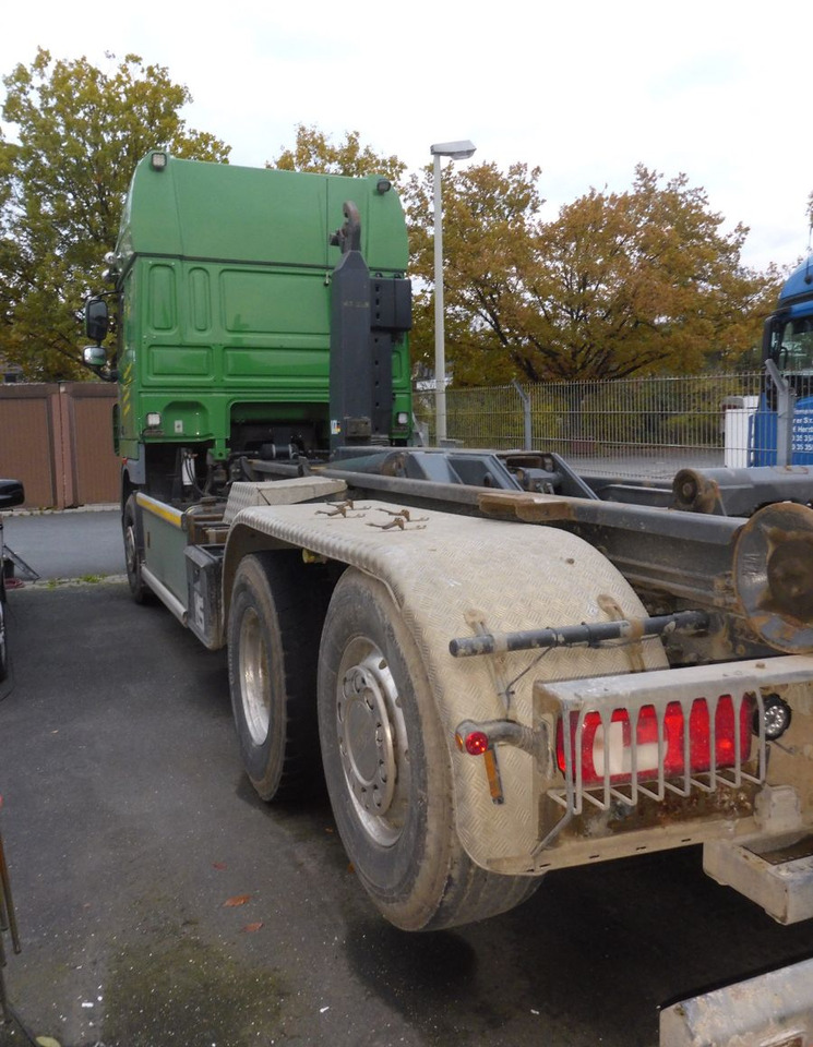 DAF XF 510 aus Werkverkehr 6 x 2 510PS Top-Zustan - Horgos rakodó teherautó: 5 kép. DAF XF 510 aus Werkverkehr 6 x 2 510PS Top-Zustan - Horgos rakodó teherautó: 5 kép.