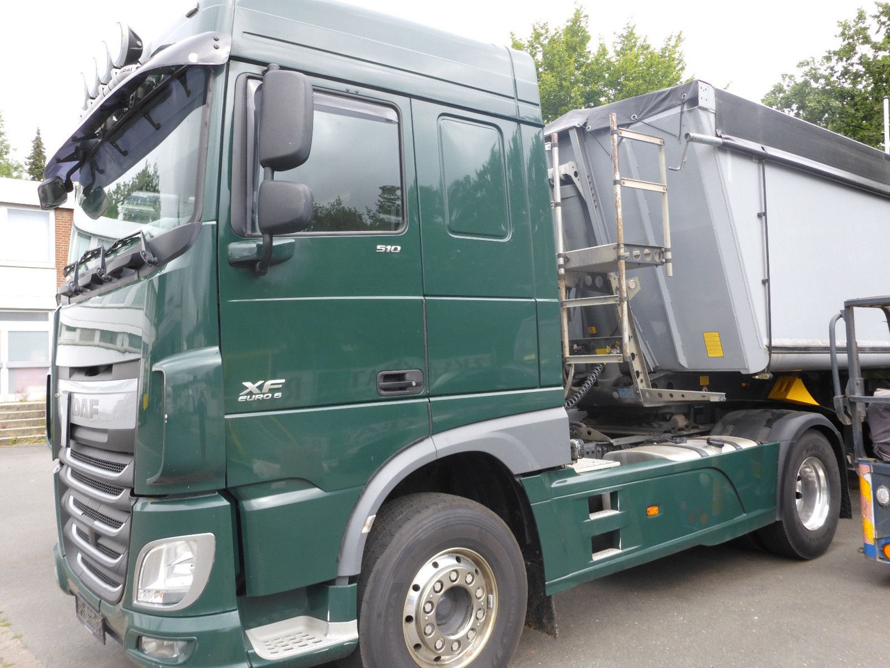 DAF 510 Top 1. Hd. + Kipphydraulik Alufelgen - Nyergesvontató: 1 kép. DAF 510 Top 1. Hd. + Kipphydraulik Alufelgen - Nyergesvontató: 1 kép.
