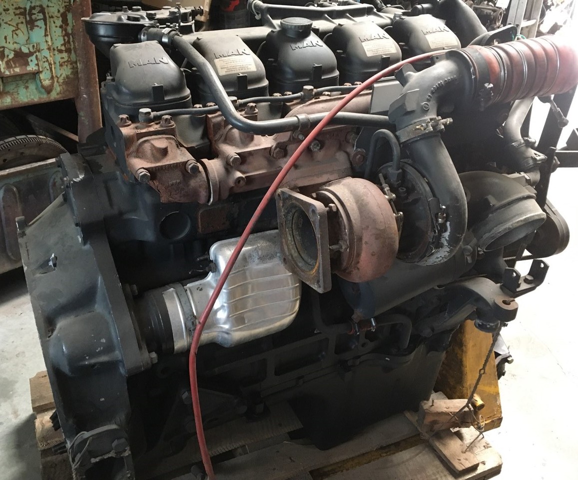 MAN D 2865 LF05 - Motor: 3 kép. MAN D 2865 LF05 - Motor: 3 kép.