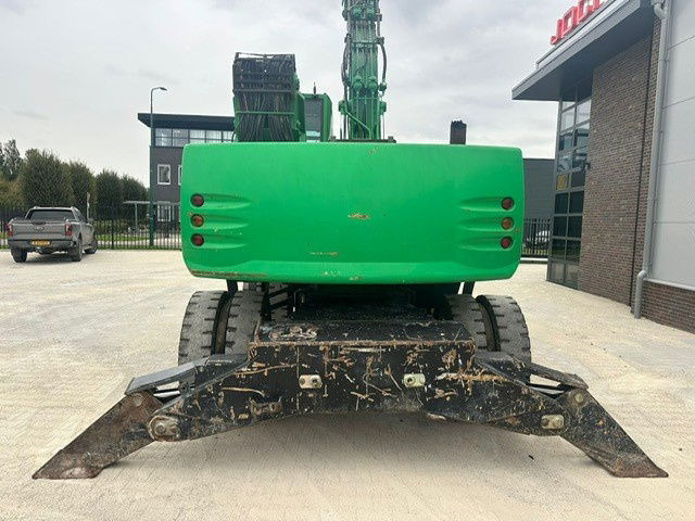 Terex 1905 - Gumikerekes kotró: 4 kép. Terex 1905 - Gumikerekes kotró: 4 kép.