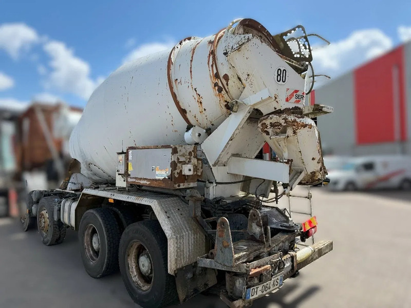 Liebherr 804 FSL 804 FSL / 8m³ / WATERTANK 500 LITER / POMP NOT INCLUDED / ! EMPTY ! / 2015 - Adapterek: 3 kép. Liebherr 804 FSL 804 FSL / 8m³ / WATERTANK 500 LITER / POMP NOT INCLUDED / ! EMPTY ! / 2015 - Adapterek: 3 kép.