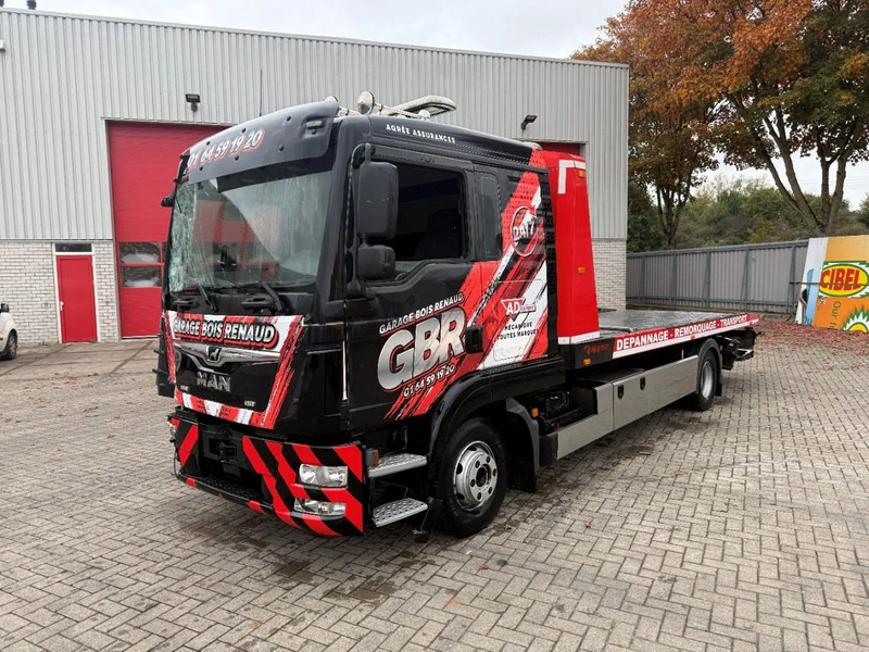 MAN TGL 12.250 / ENGINE RUNNING / ONLY:276364 KM / TOW-TRUCK / CLEPEL / WINCH / REMOTE / AUTOMATIC / EURO-6 / 2018 - Vontató: 2 kép. MAN TGL 12.250 / ENGINE RUNNING / ONLY:276364 KM / TOW-TRUCK / CLEPEL / WINCH / REMOTE / AUTOMATIC / EURO-6 / 2018 - Vontató: 2 kép.